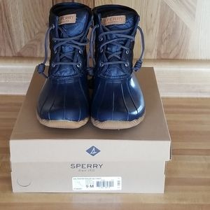 Sperry Saltwater nylon quilted Navy duck boots